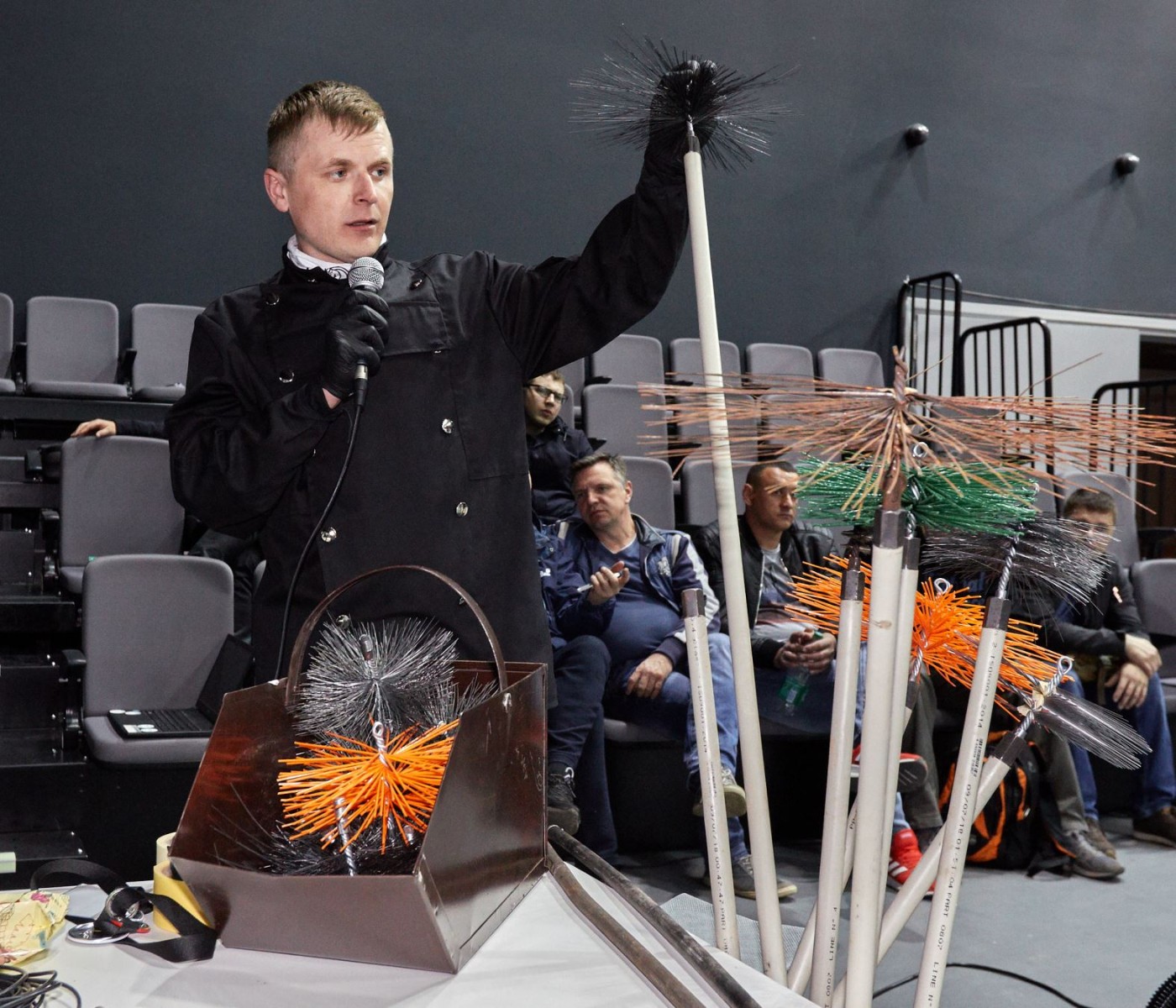 Денис Бабина